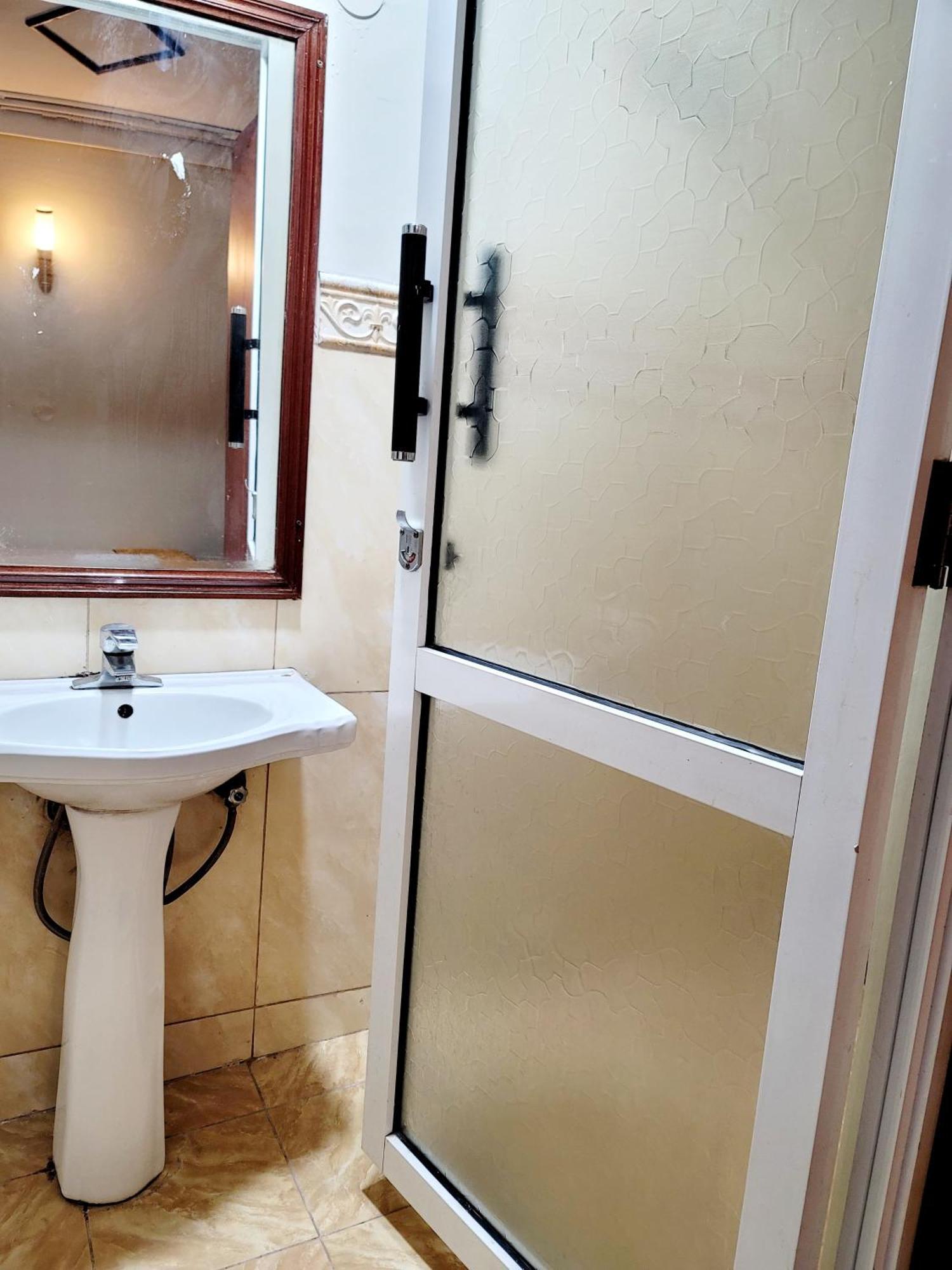 Sunrise Blue Moon B&B نيروبي المظهر الخارجي الصورة