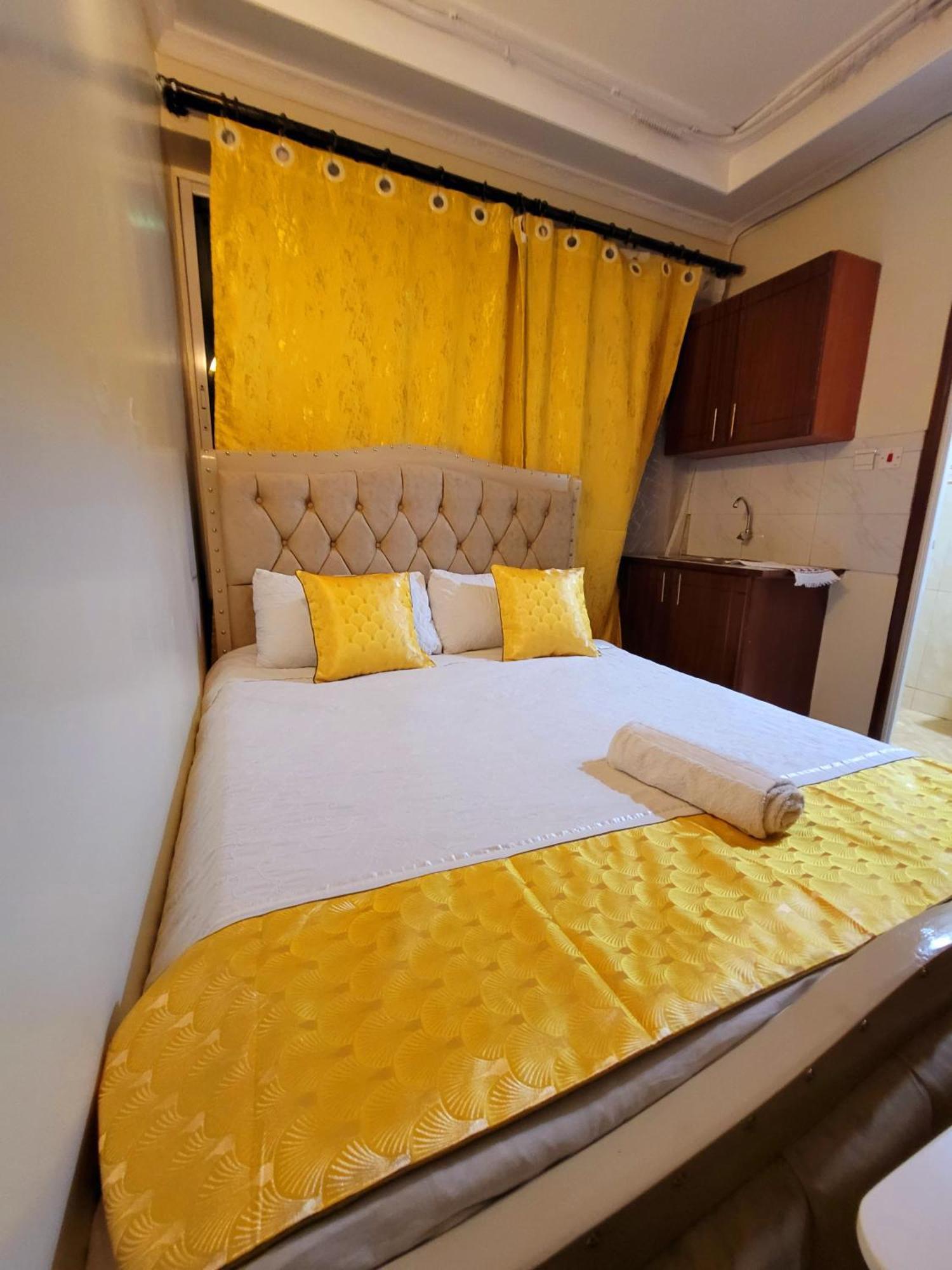 Sunrise Blue Moon B&B نيروبي المظهر الخارجي الصورة